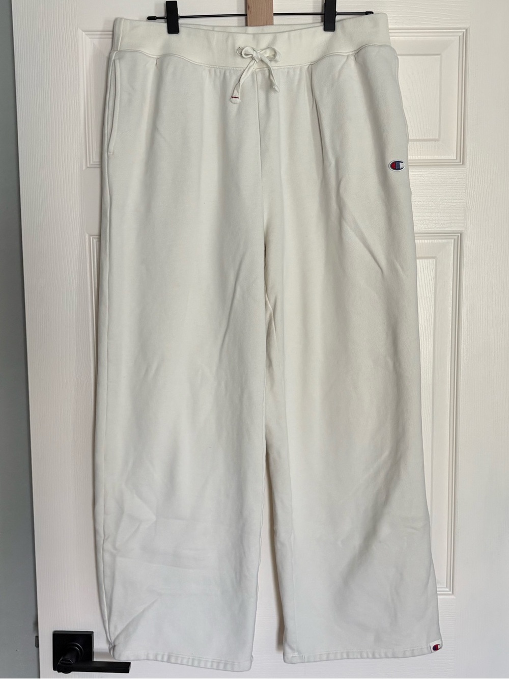 Champion Women’s Cream Drawstring Sweatpants